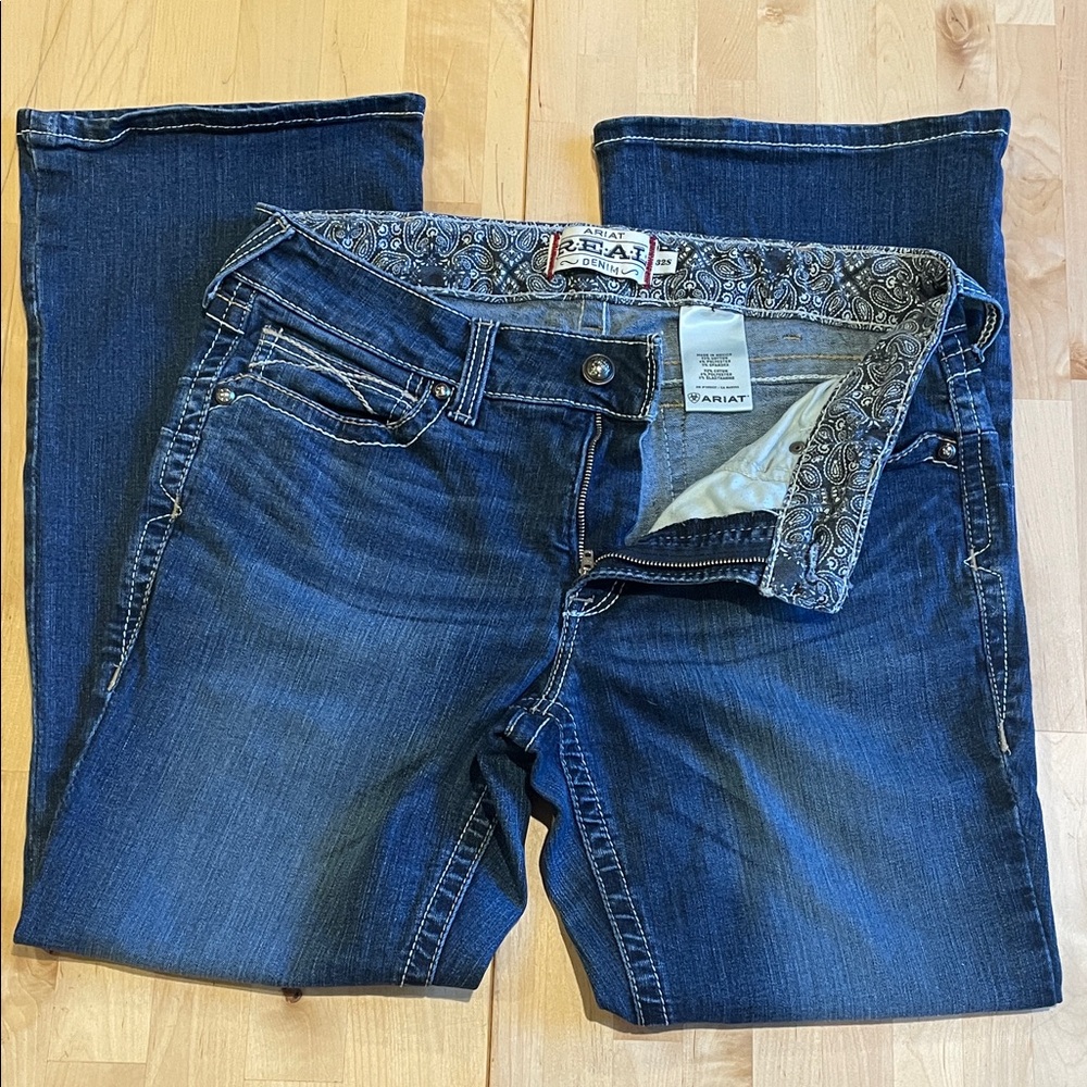 *SOLD* Ariat REAL Mid-Rise Boot Cut Jeans - Womens 32S ..